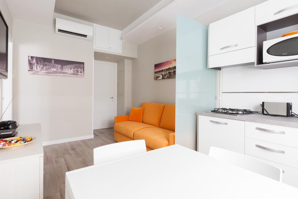 Un Passino Da San Pietro Casa Villa Rome Ruang foto